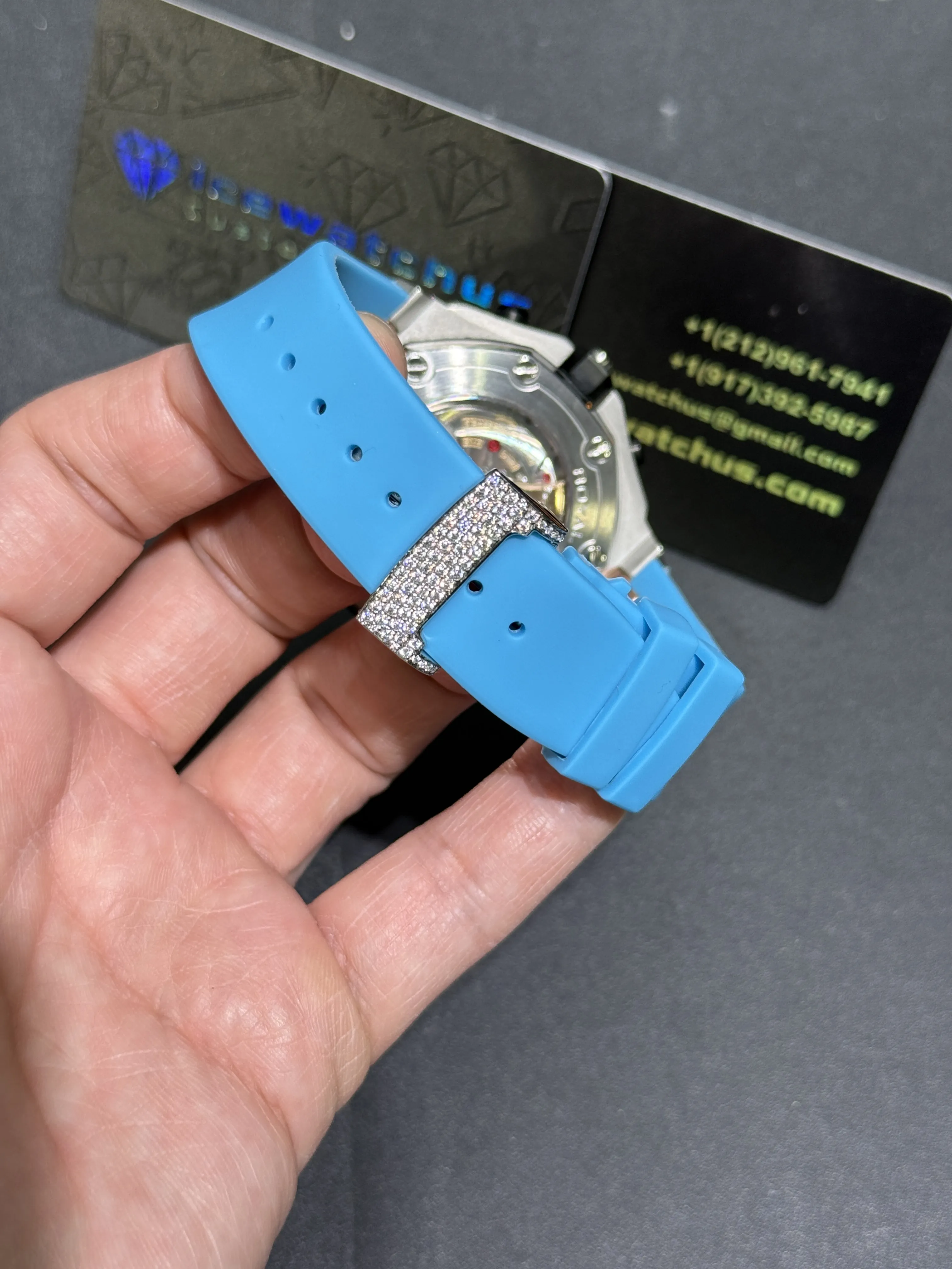 Royal Oak Offshore Icedout Chronograph Watch D877519367 — view 7