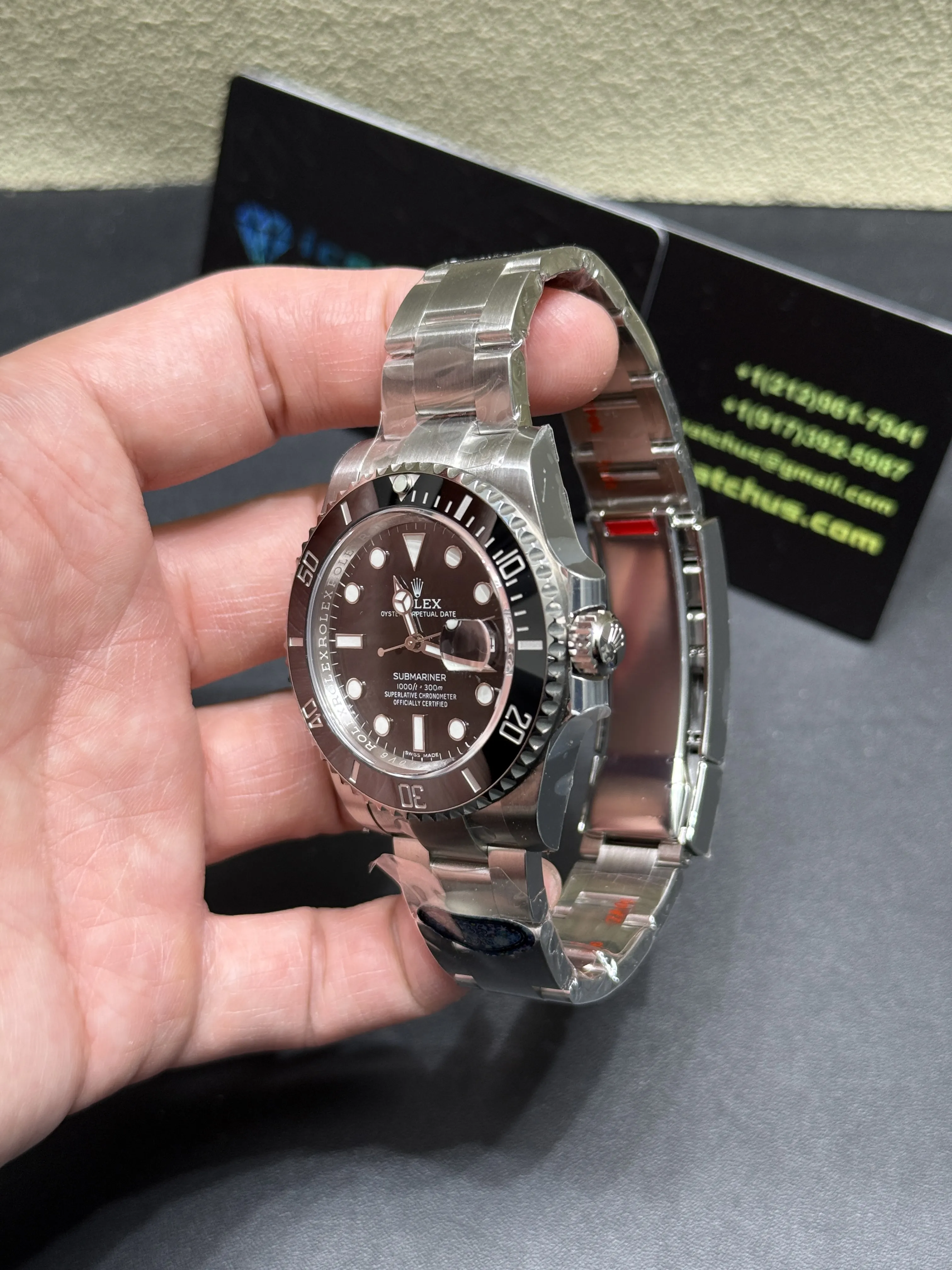 Submariner Date Oystersteel Watch D425319372 — view 5