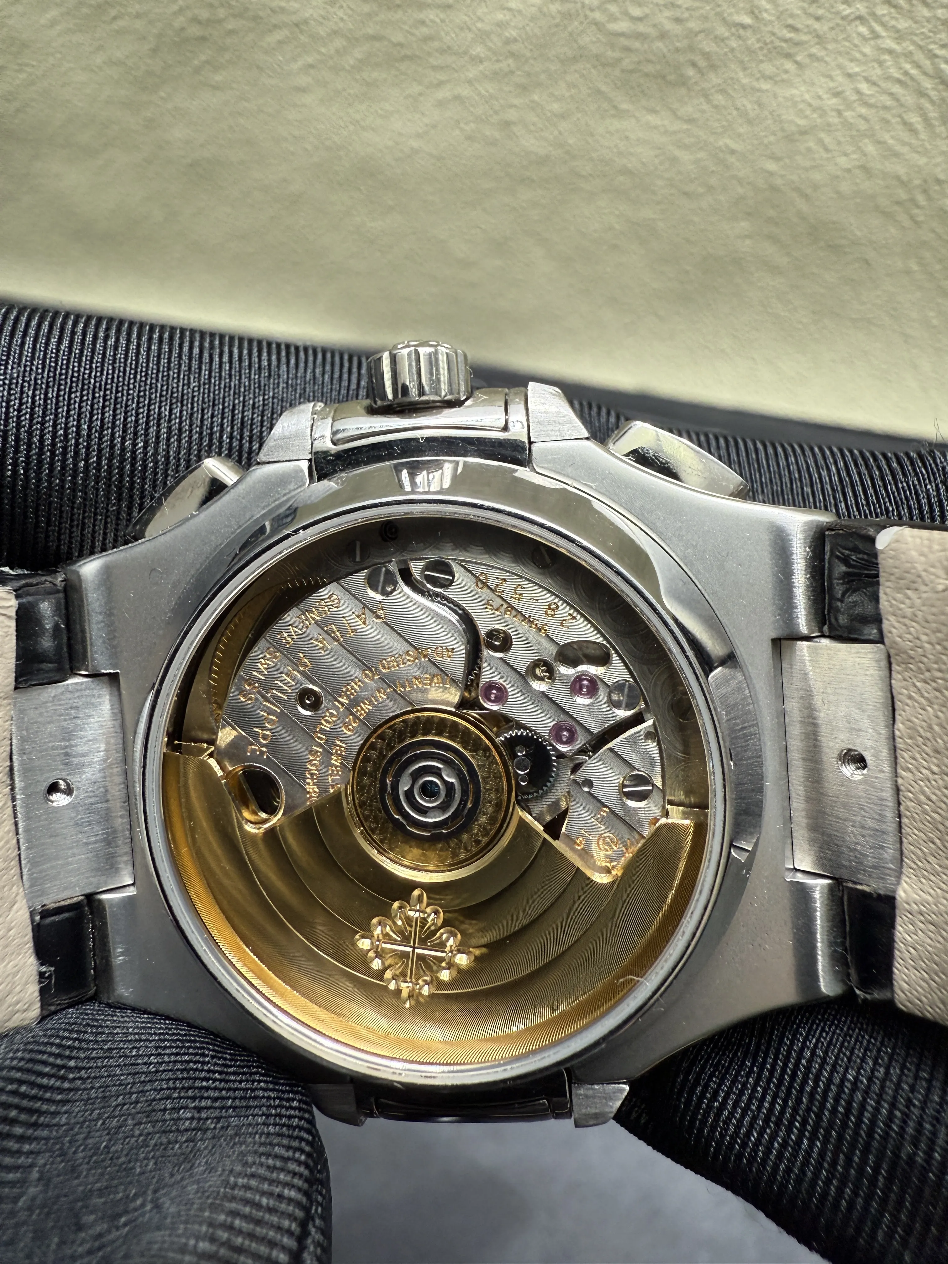 Nautilus Chronograph with Black Baguette Bezel D877519380 — view 12