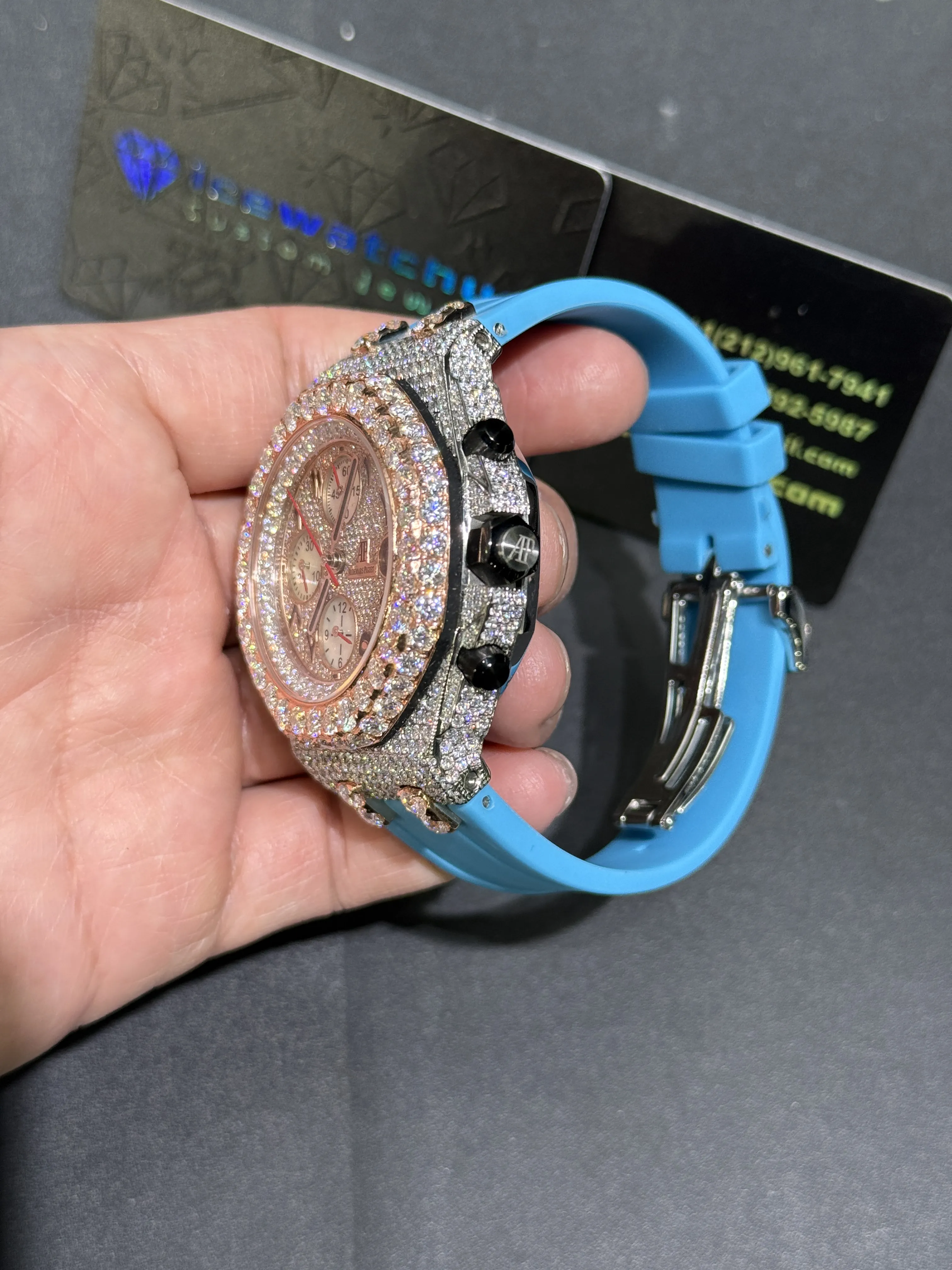 Royal Oak Offshore Icedout Chronograph Watch D877519367 — view 4