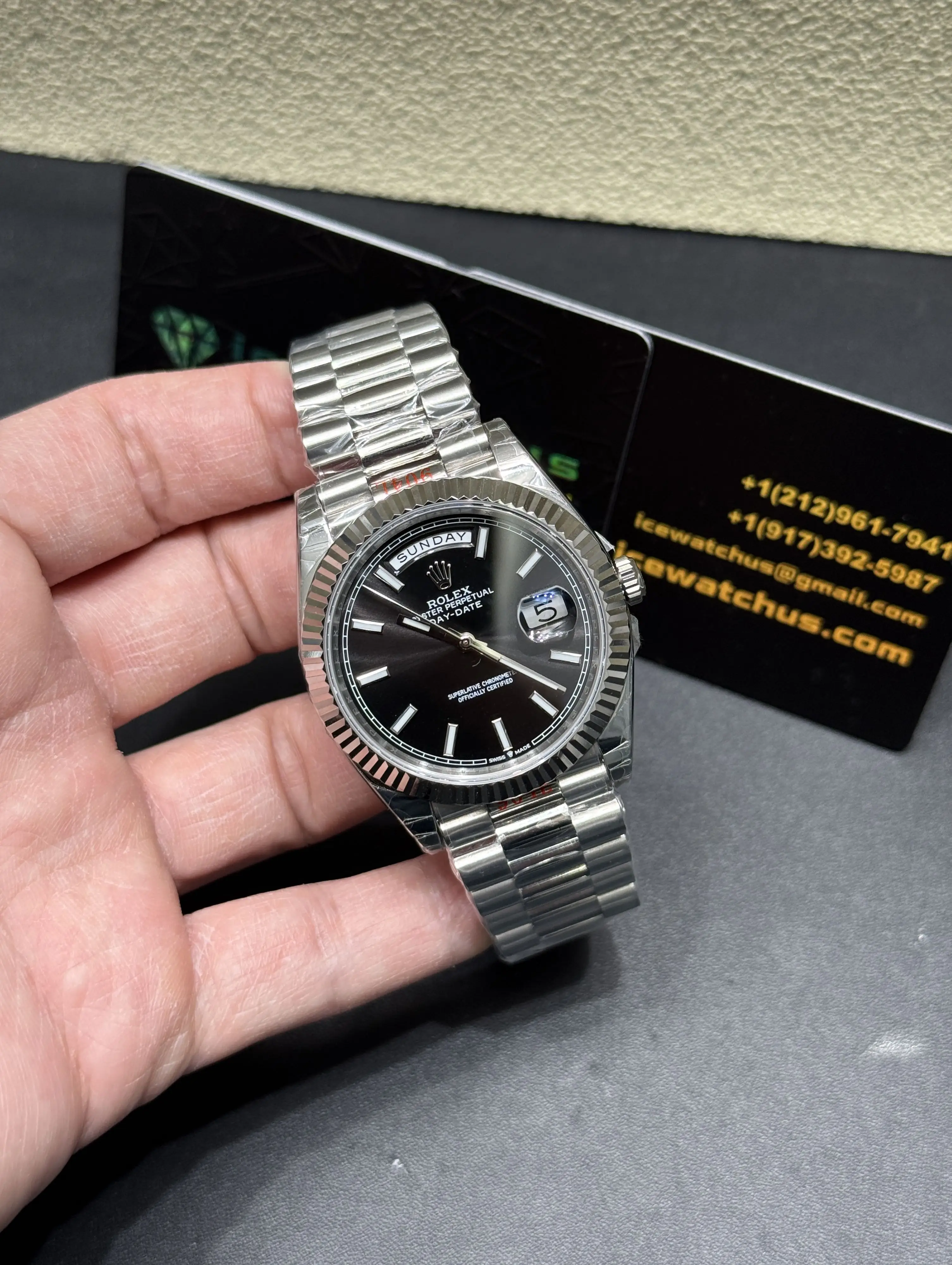 Day-Date 40mm Automatic Watch D398319375 — view 2