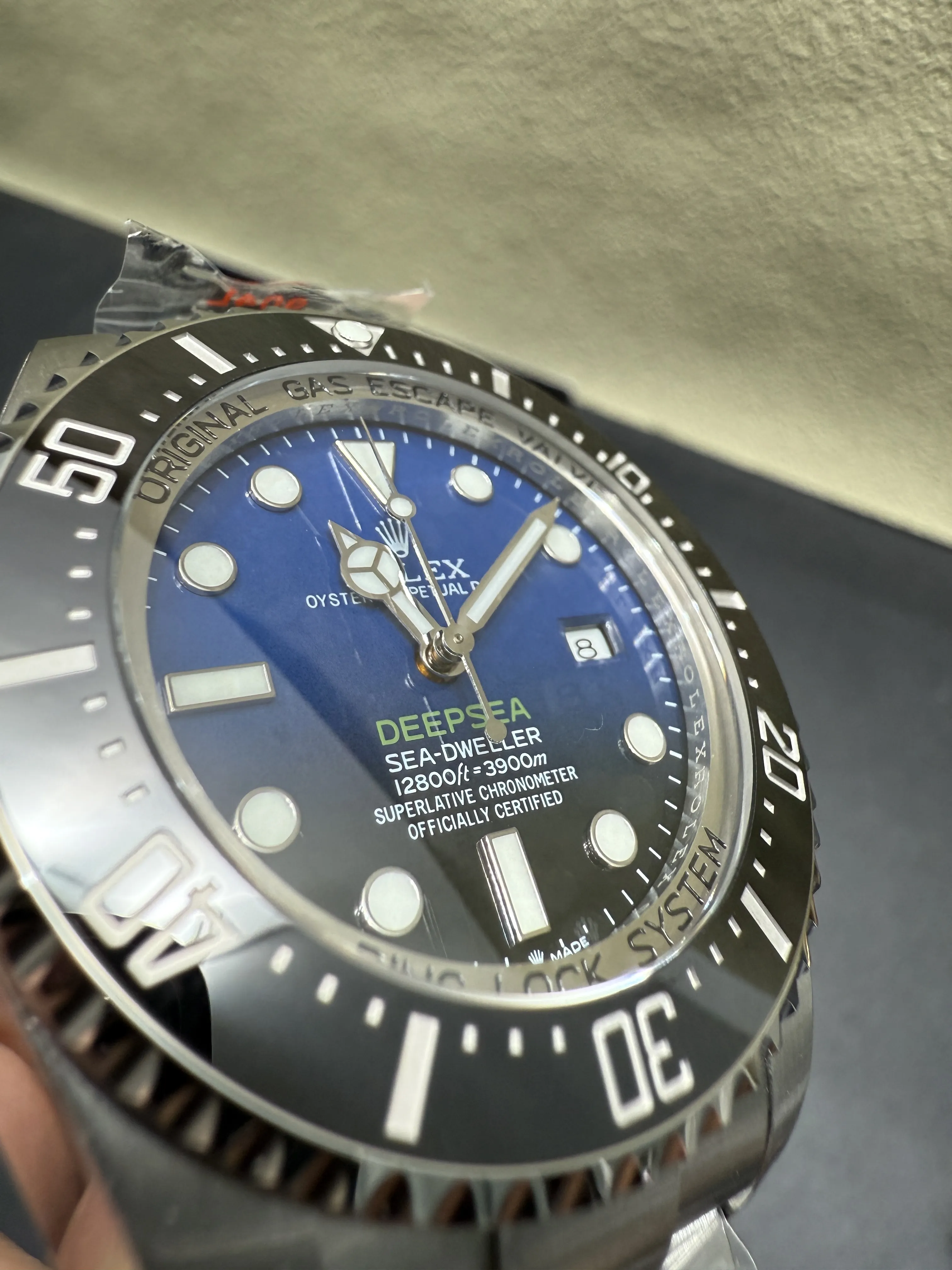 Sea-Dweller Deepsea D-Blue Dial Watch D398319388 — view 13
