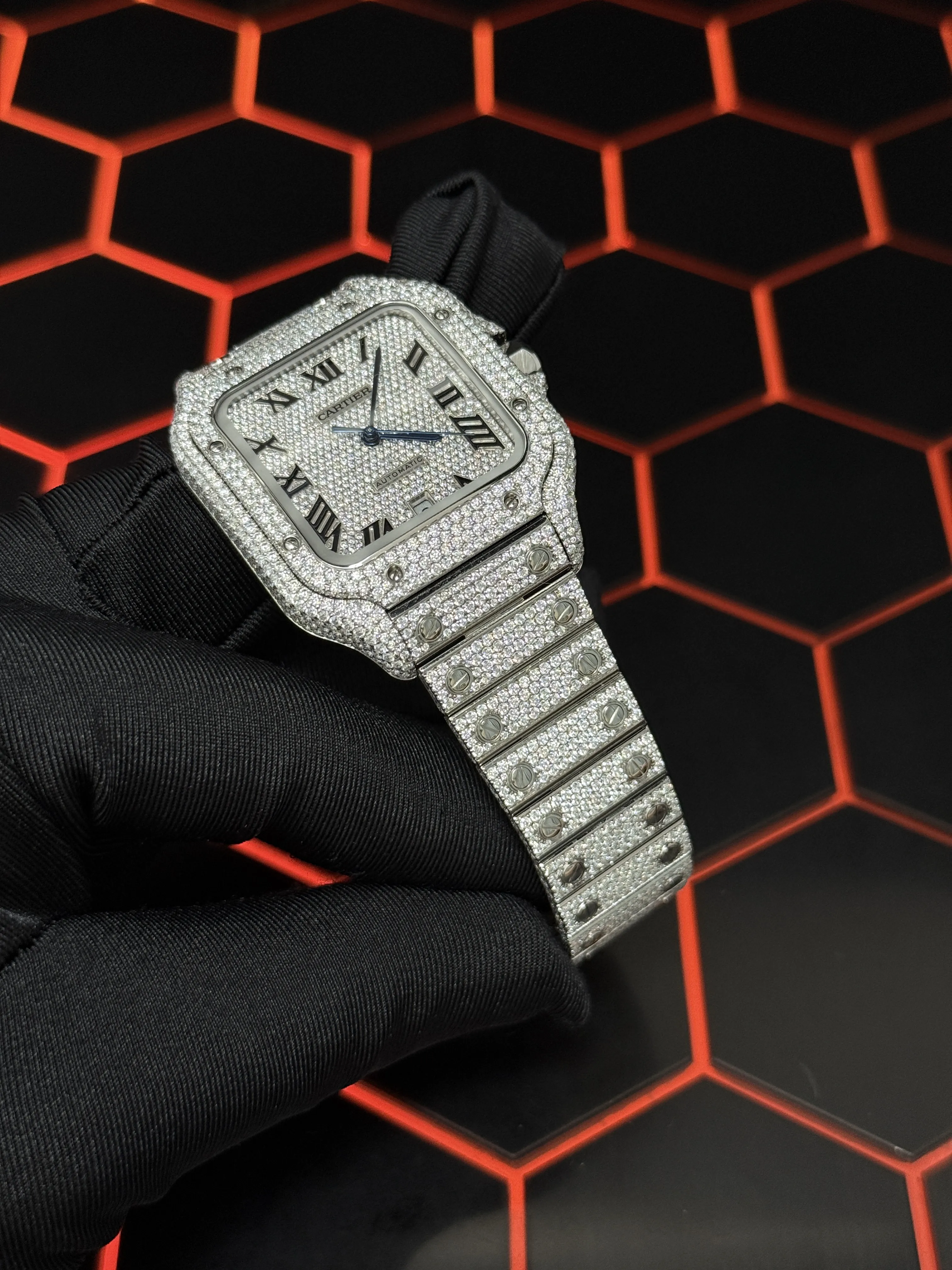 Santos de Cartier Icedout Pavé Watch 40mm D1147519395 — view 8