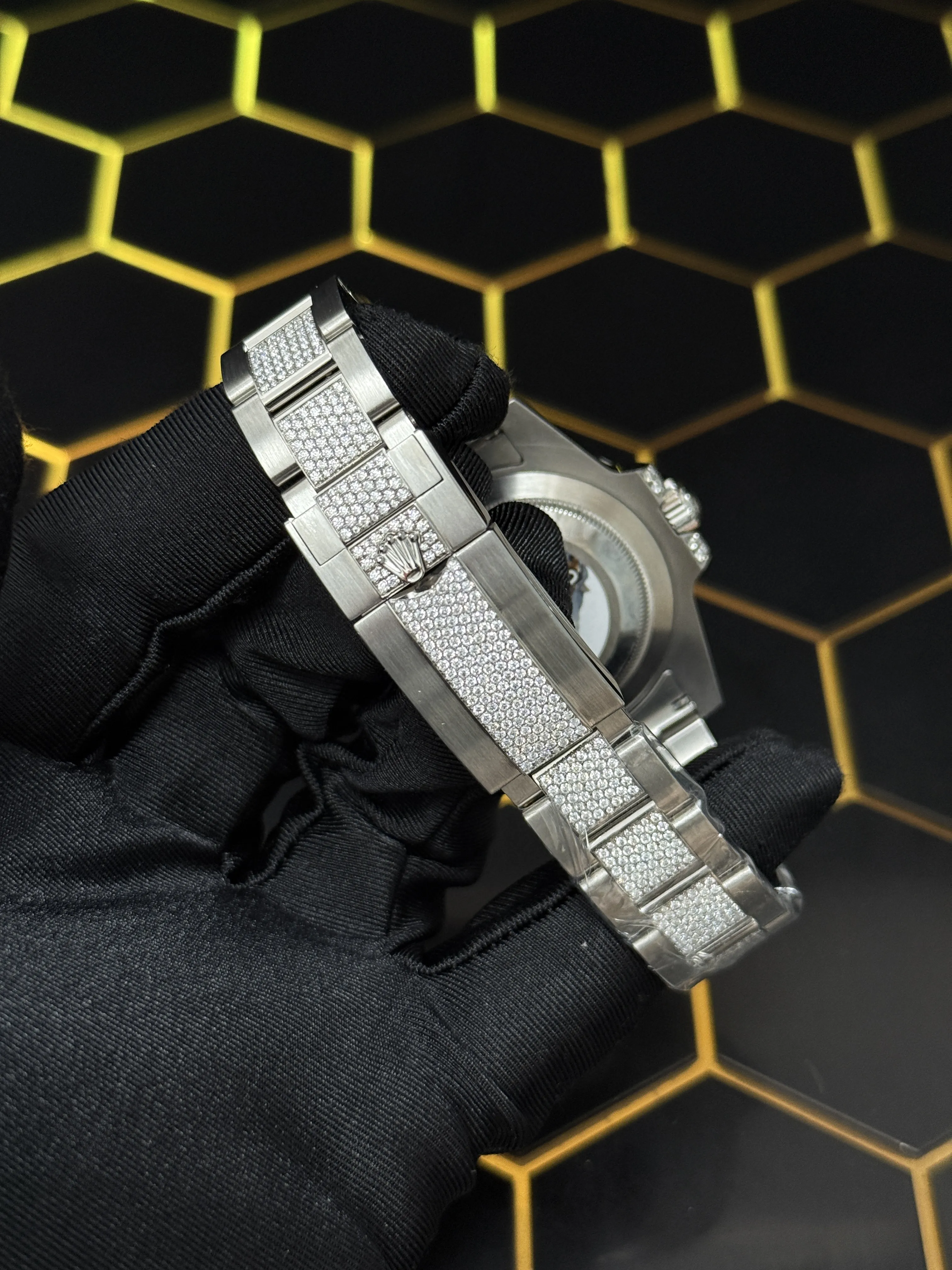 GMT-Master II Icedout Watch with Baguette Bezel D1147519396 — view 7