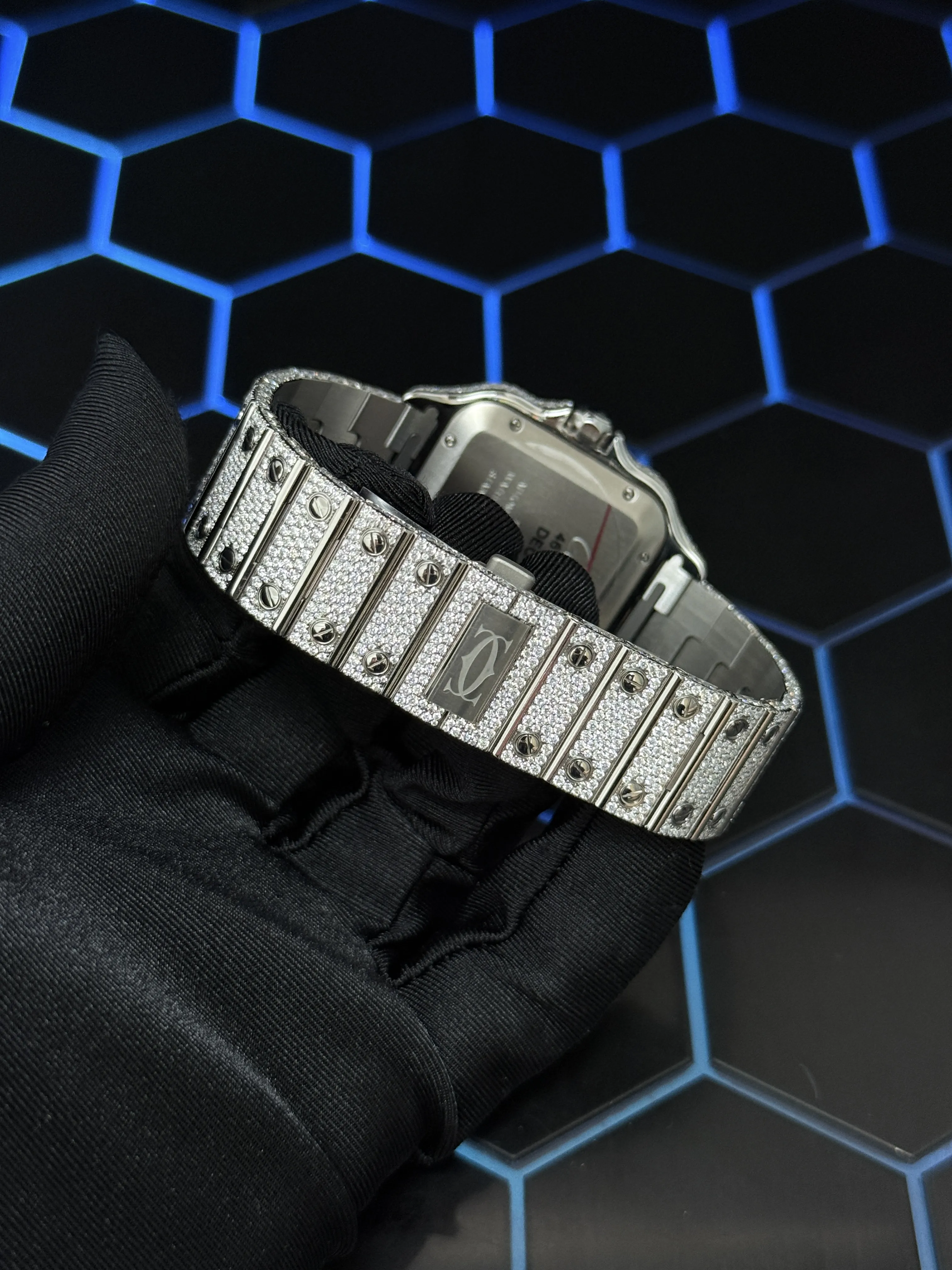Santos de Cartier Icedout Pavé Watch 40mm D1147519395 — view 7