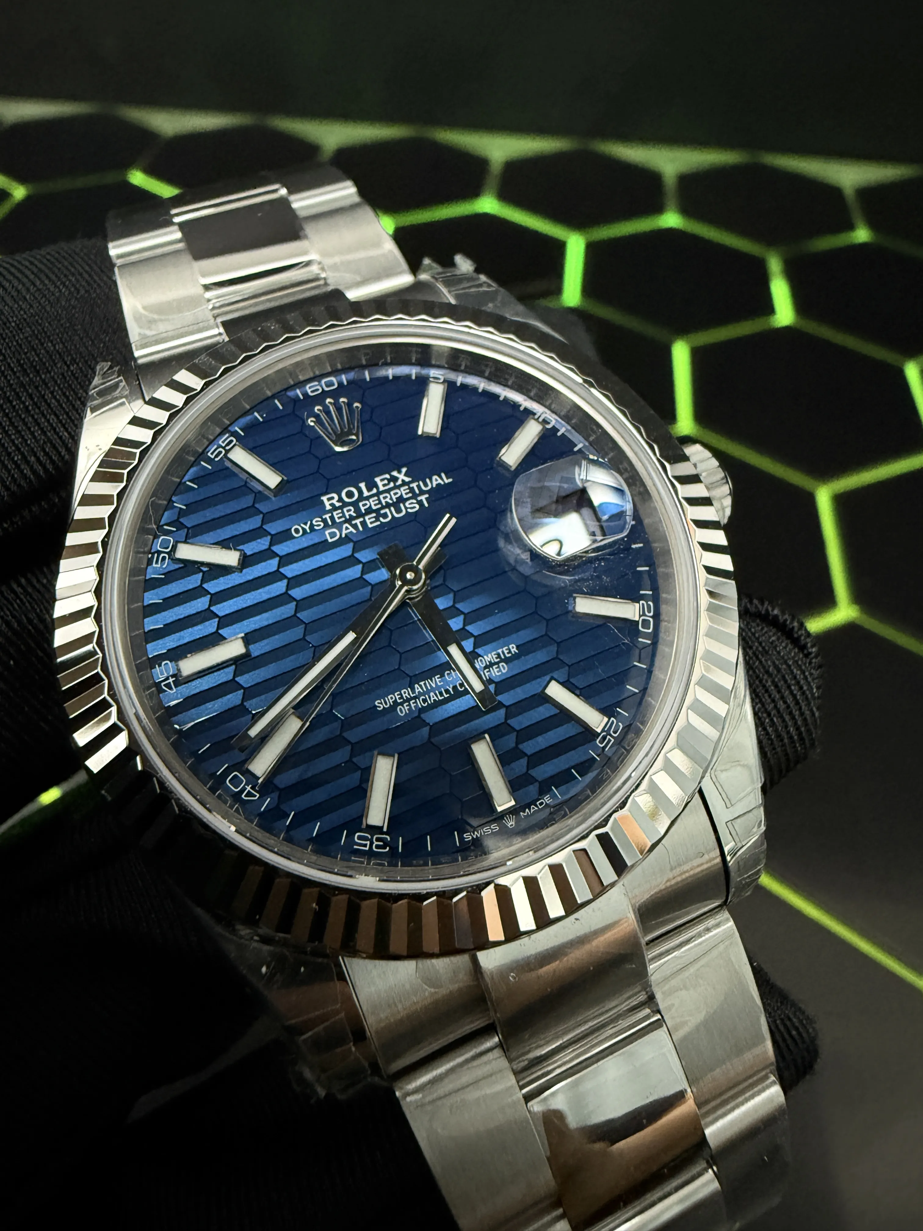 Datejust 41mm Blue Motif Dial Watch D398319393 — view 11