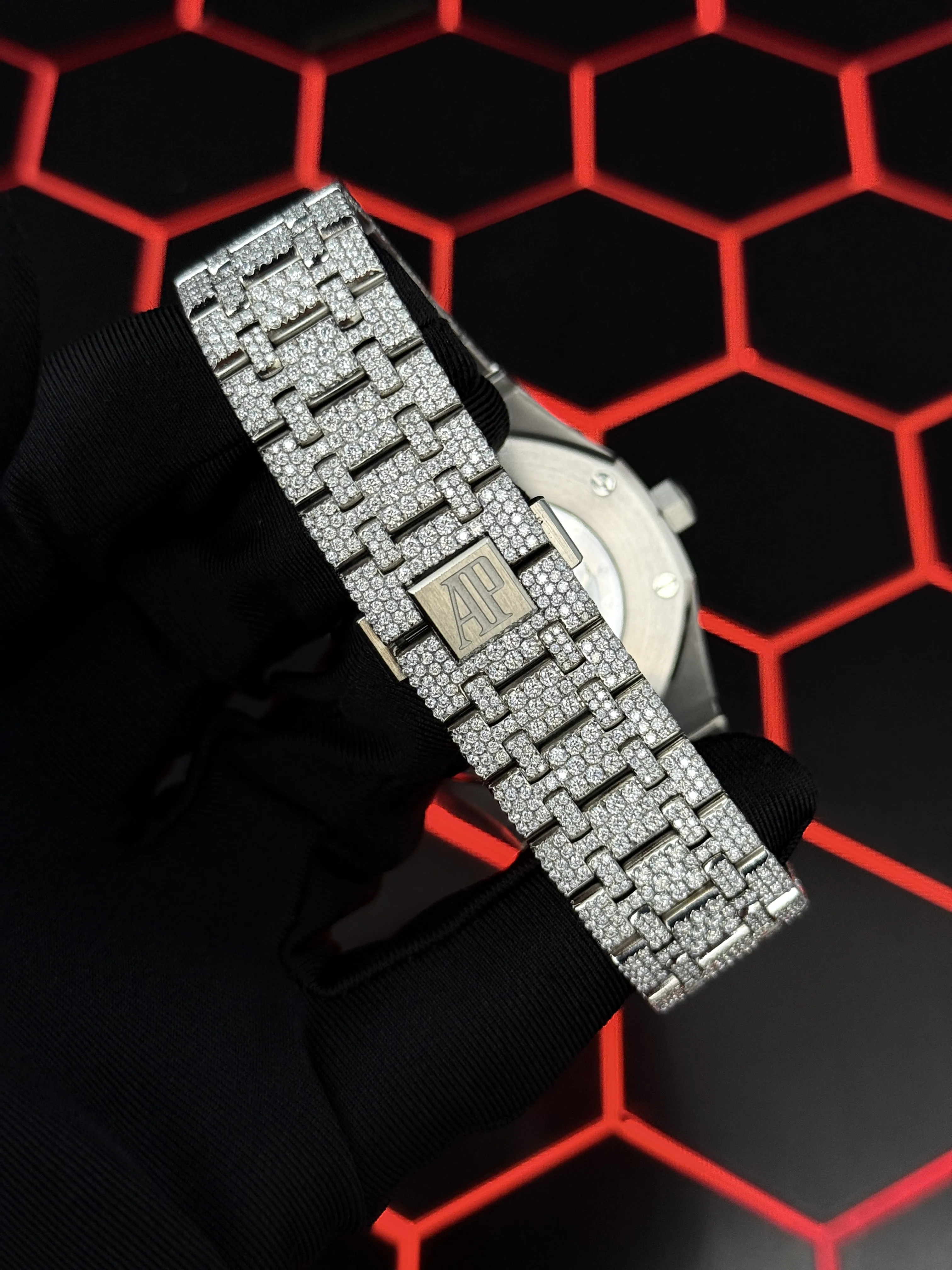 Royal Oak 15400 Full Pavé Icedout Watch D1215019397 — view 7