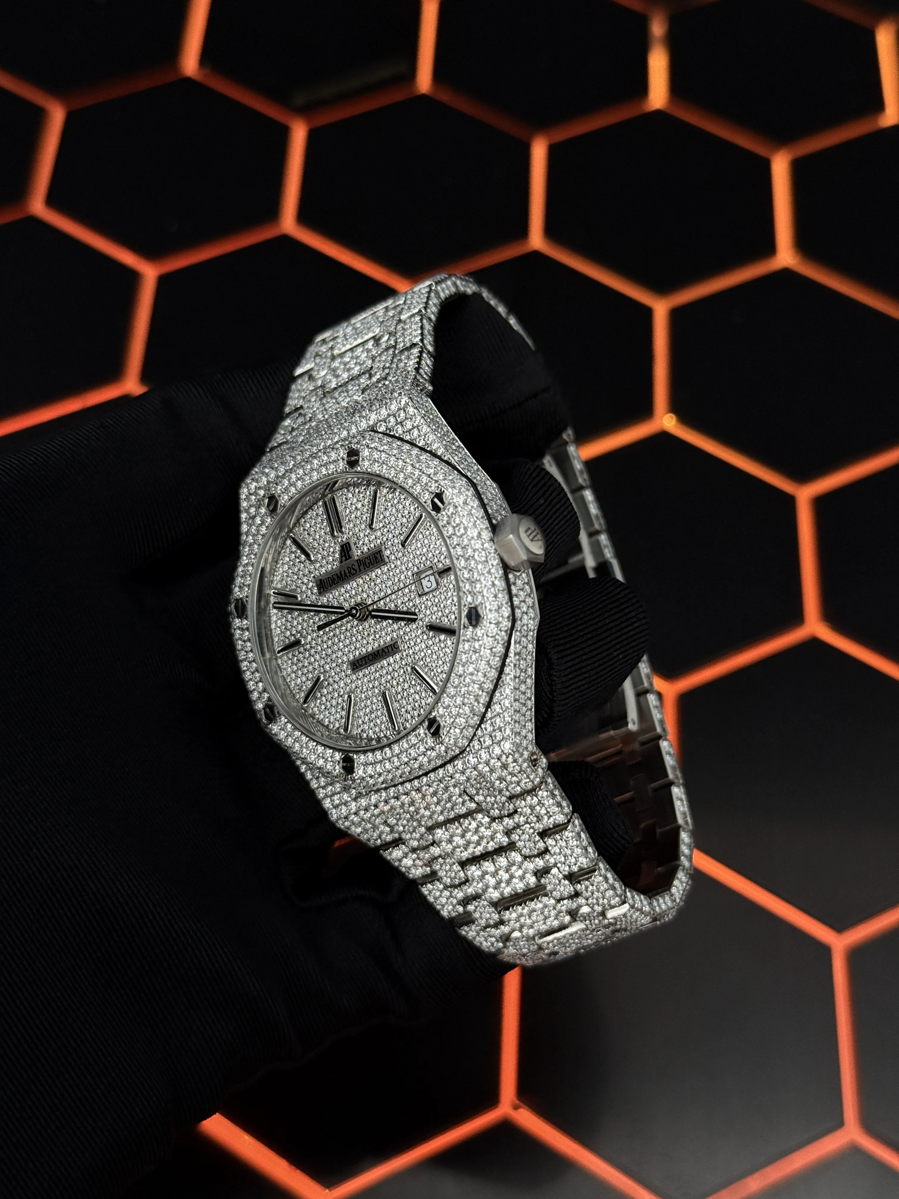 Royal Oak 15400 Full Pavé Icedout Watch D1215019397 — view 4