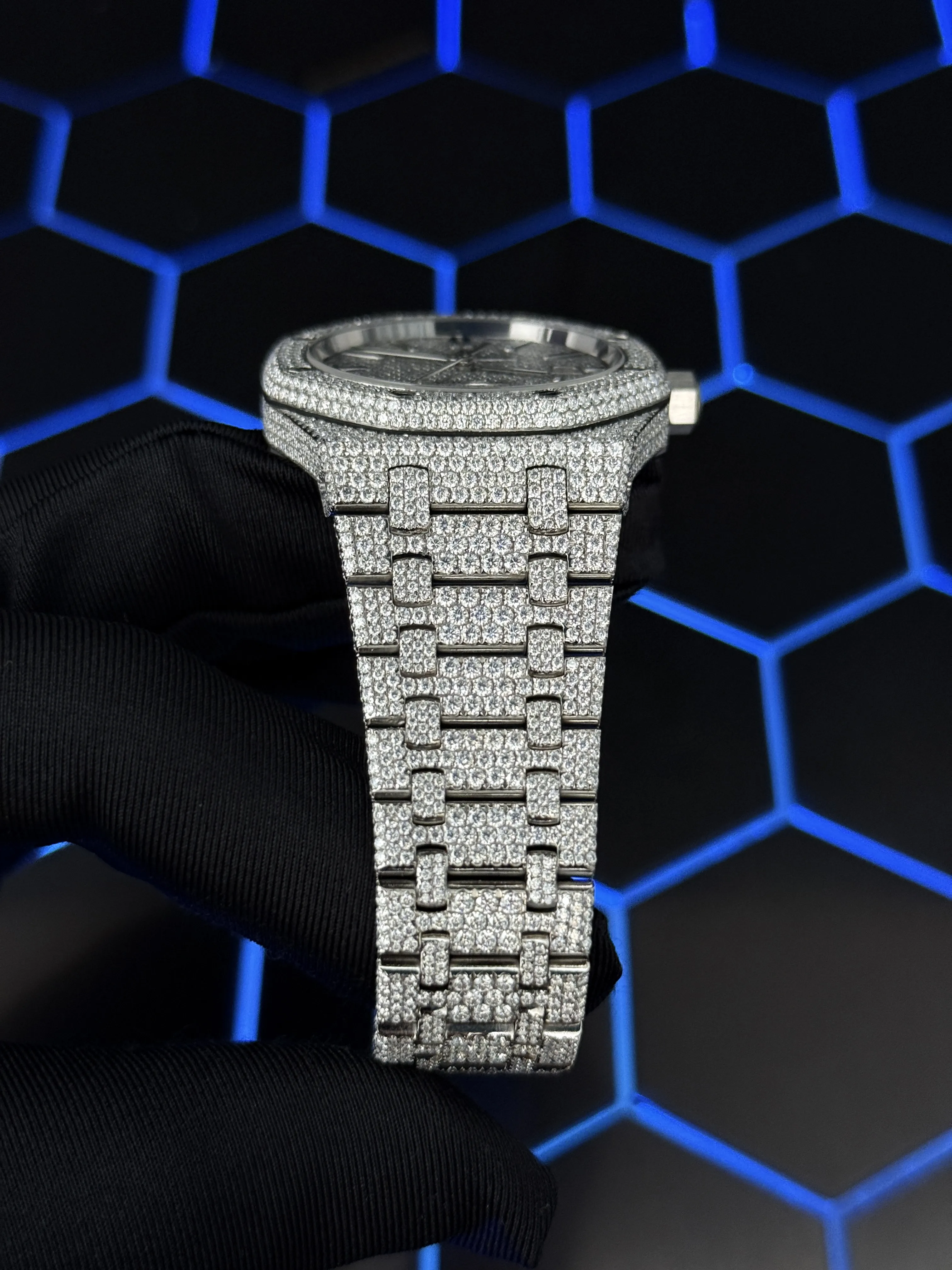 Royal Oak 15400 Full Pavé Icedout Watch D1215019397 — view 8