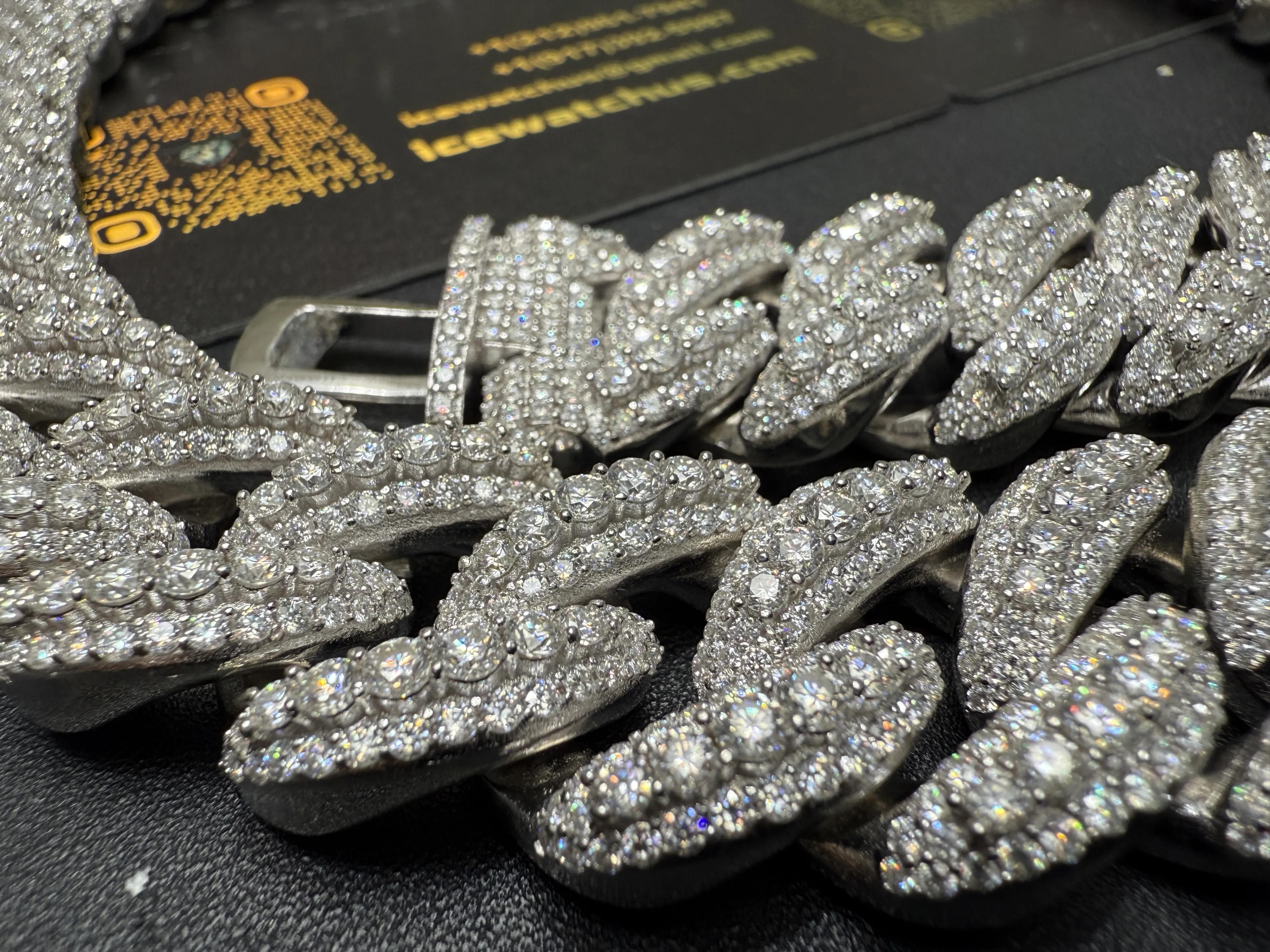 22mm 22in 925Silver Moissanite Cuban chain D1687519398 — view 6