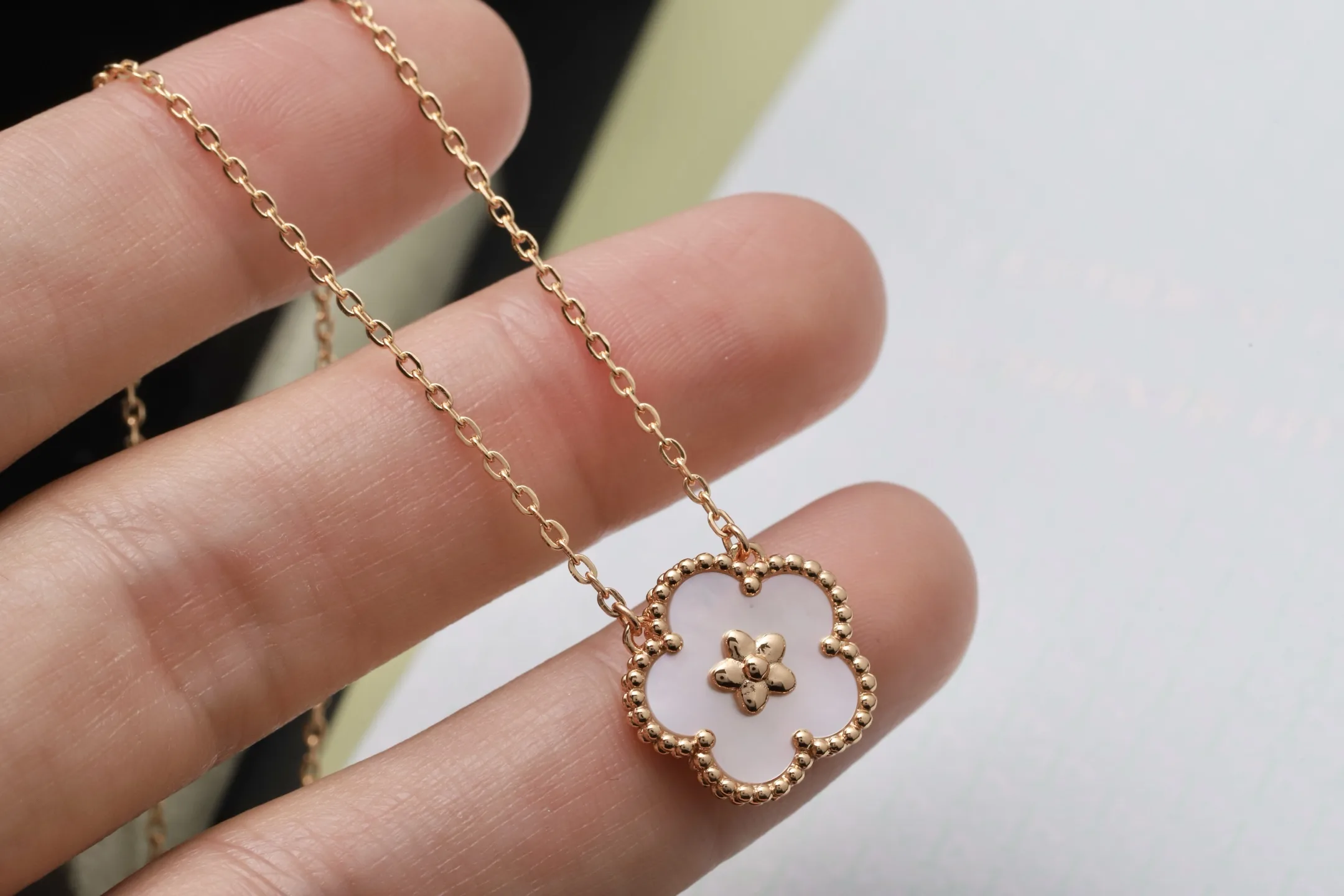 VCA Necklace D50619400