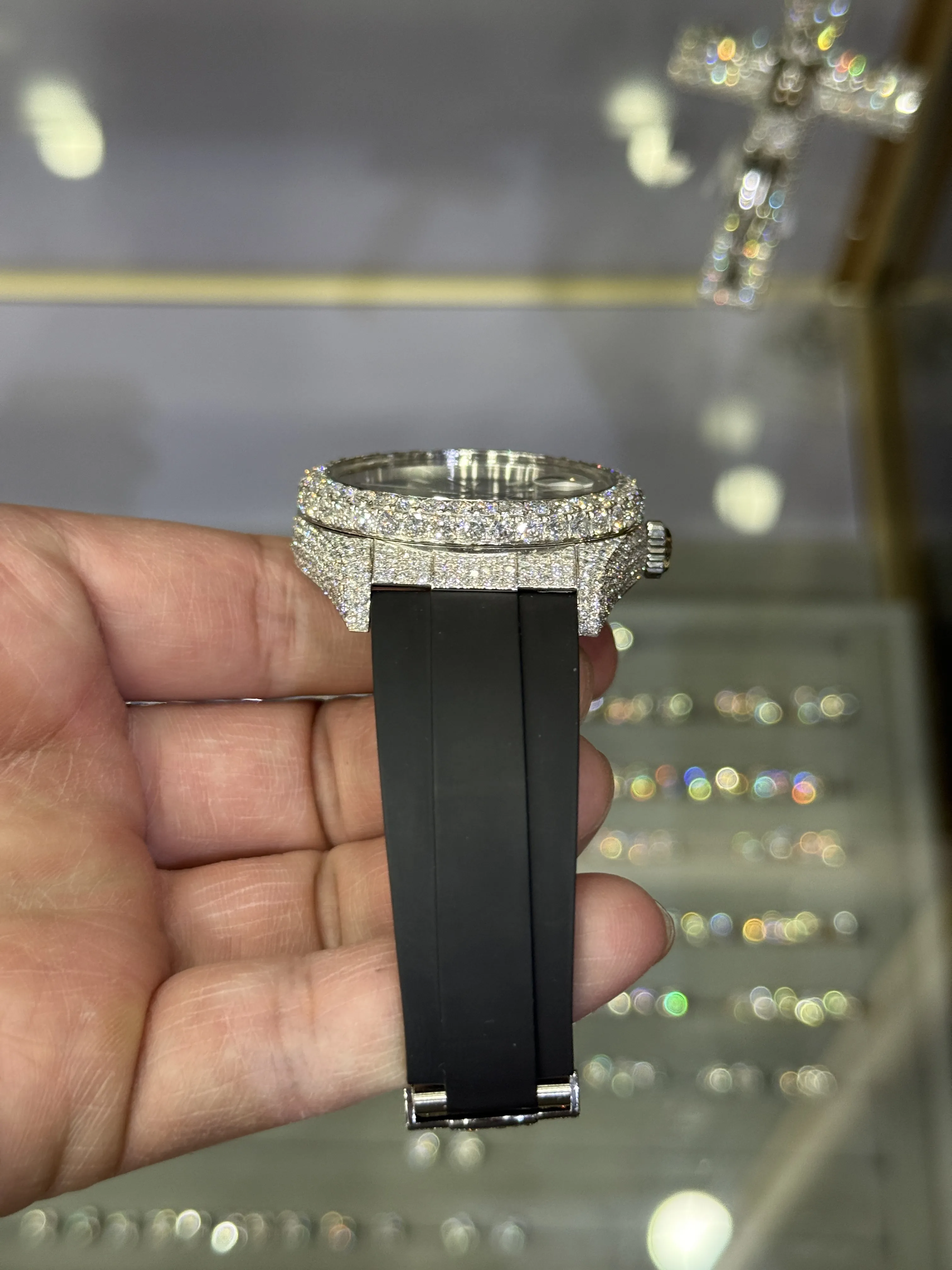 0167 VVS Lab-grown Diamond Rolex SkyDweller 42mm Rubber band D1687519401 — view 8