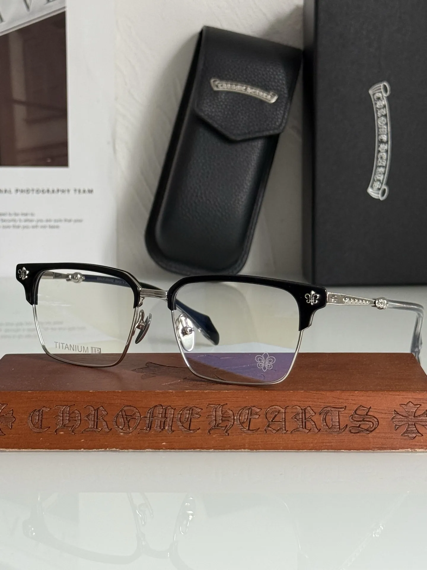CHROME HEART CH8351 Browline Eyeglasses 54-17-155 D44025064 — view 1