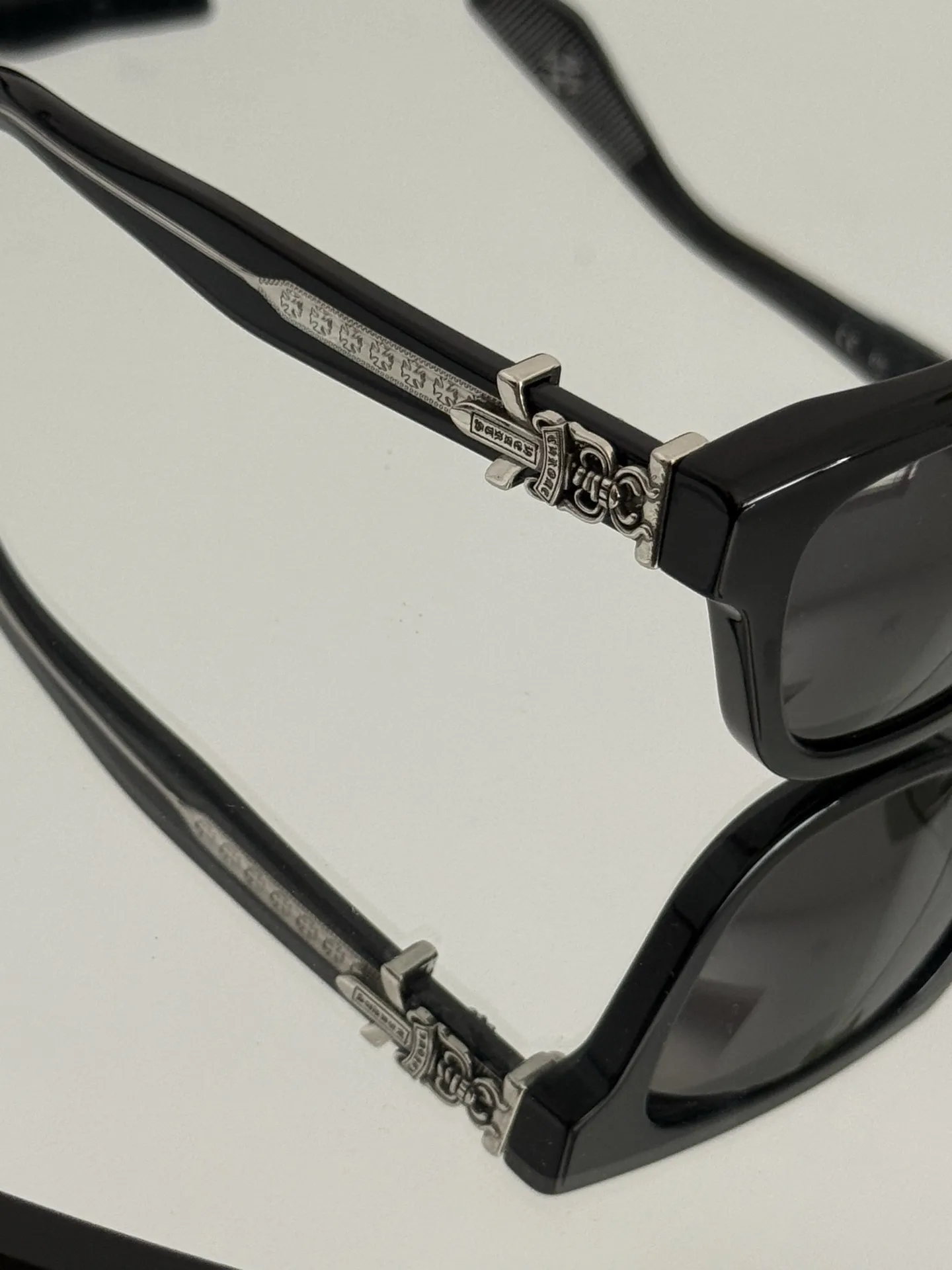 CHROME HEART VAGILLIONAIRE II Sunglasses 52-19-153 D45025062 — view 5